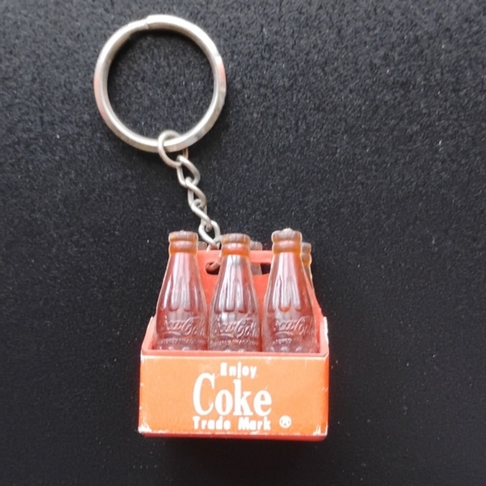 Vintage Coca Cola Six Pack Bottle Keychain